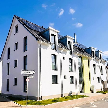 Amao-Pearl I Comfort Suite I 94Qm I Kingsize-Bett I Exklusiv Mit Balkon & Tiefgarage I Aufzug Offenburg Luaran gambar