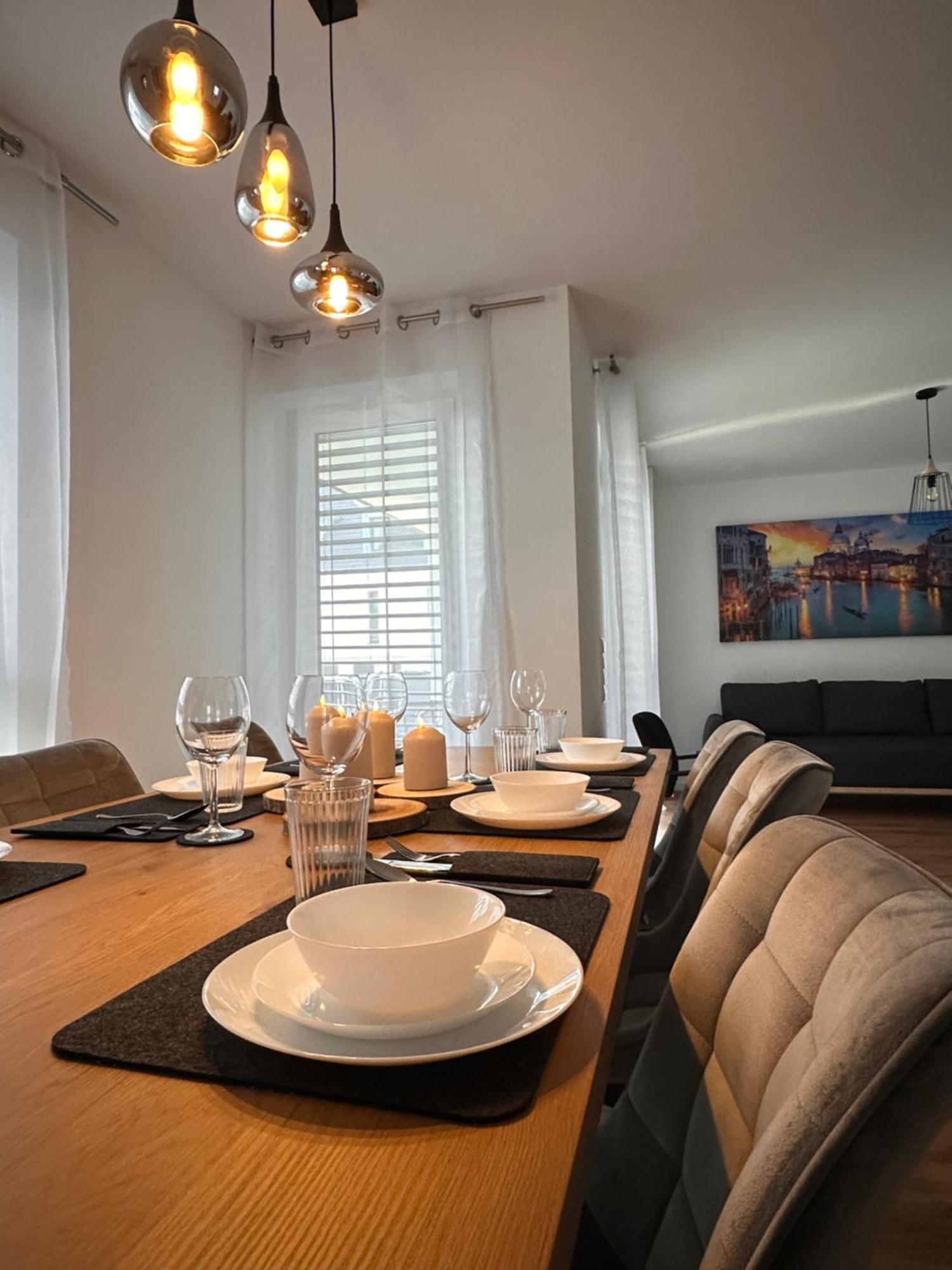 Amao-Pearl I Comfort Suite I 94Qm I Kingsize-Bett I Exklusiv Mit Balkon & Tiefgarage I Aufzug Offenburg Luaran gambar