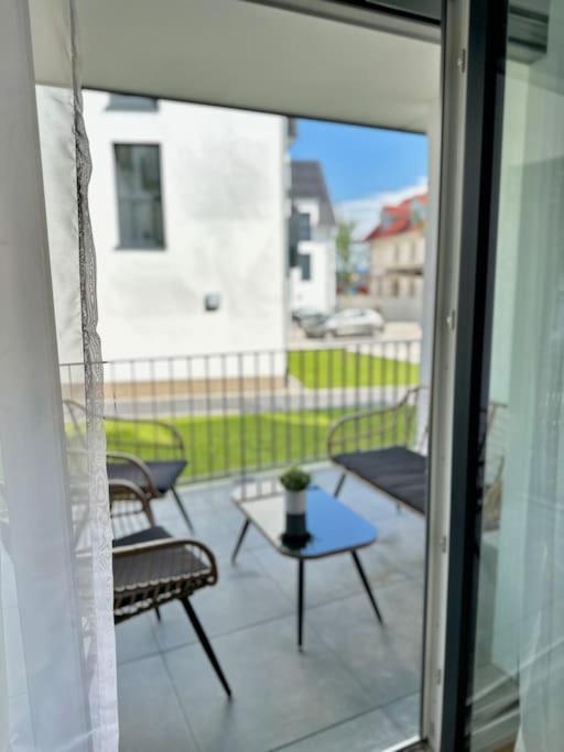Amao-Pearl I Comfort Suite I 94Qm I Kingsize-Bett I Exklusiv Mit Balkon & Tiefgarage I Aufzug Offenburg Luaran gambar